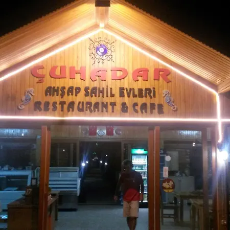Szálloda Cuhadar Ahsap Evleri