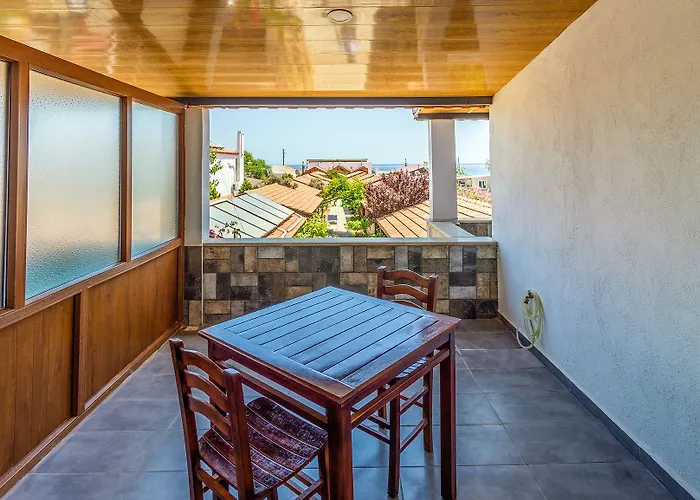 Cuhadar Ahsap Evleri *