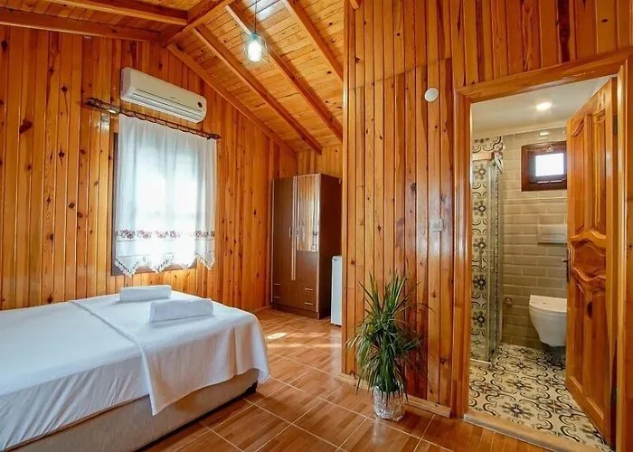 Cuhadar Ahsap Evleri Hotel Palamutbuku